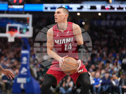 Heat Mavericks Basketball