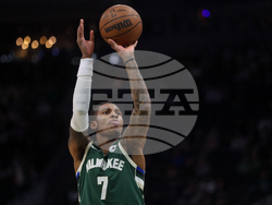 Pistons Bucks Basketball