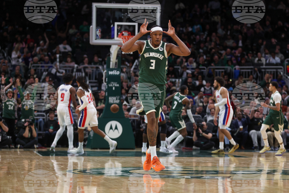 Pistons Bucks Basketball