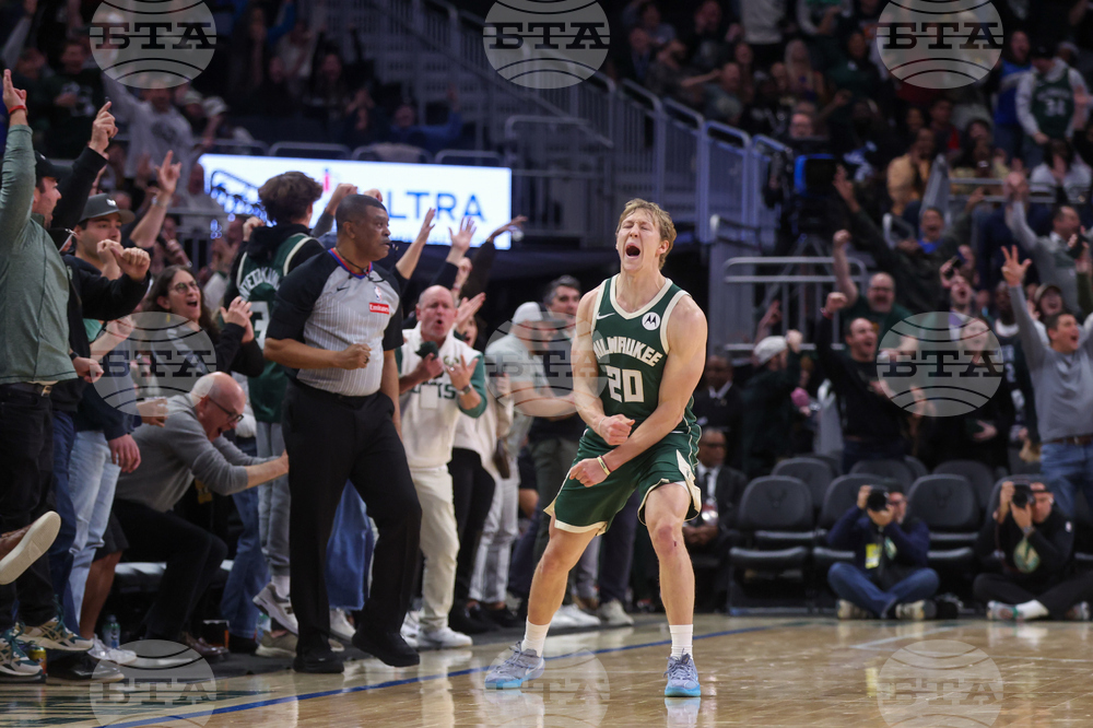 Pistons Bucks Basketball