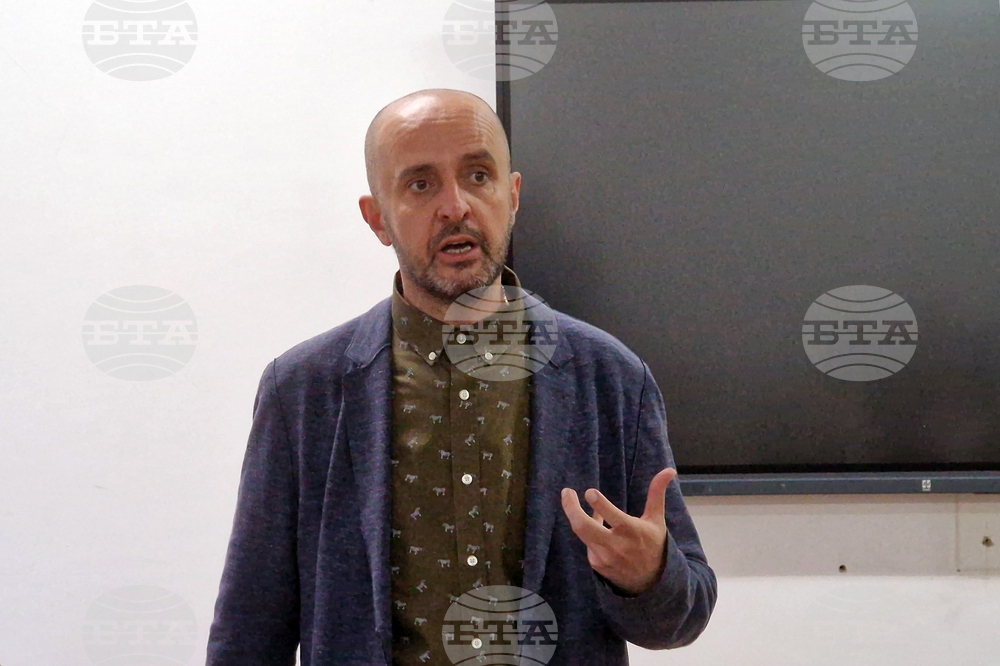 Велико Търново - университет - Йордан Славейков - среща със студенти