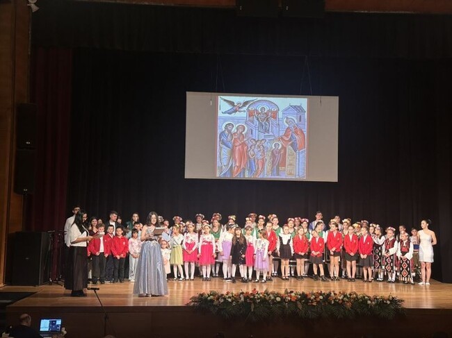 Благотворителен концерт събра 5000 лева за родилното отделение на сливенската болница „Д-р Иван Селимински“