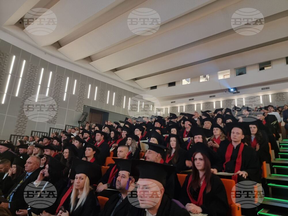 Дипломите си получиха млади специалисти от Аграрния факултет на Тракийския университет