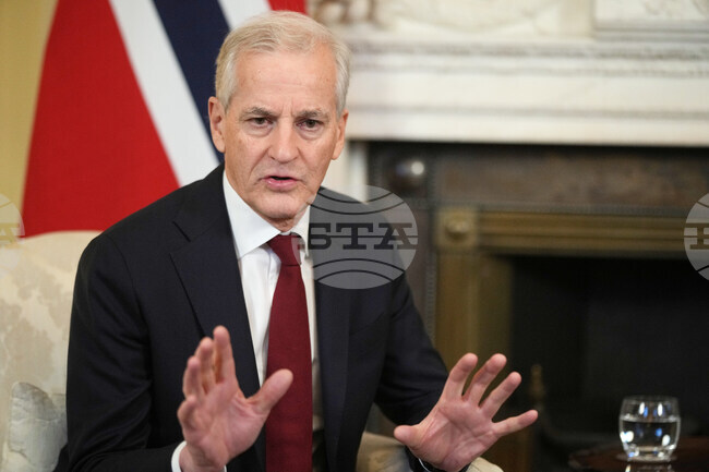 Министър-председателят на Норвегия обеща, че феновете в страната ще могат да консумират алкохол по време на късните мачове от футболния Мондиал 2026