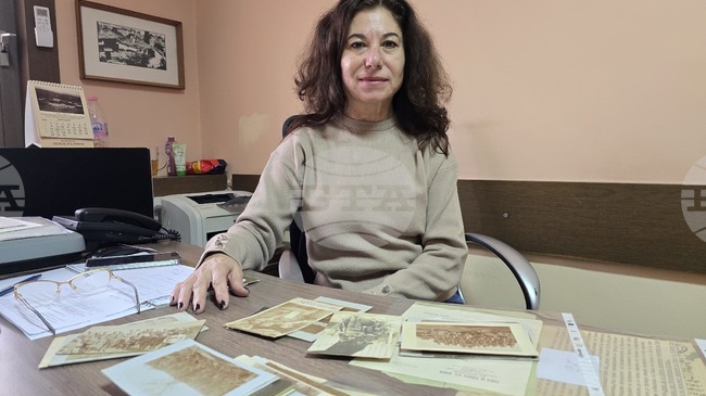 Държавният архив в Ловеч е получил ново постъпление от лични документи на юрист от Луковитския край