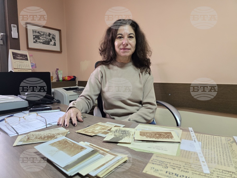 Държавният архив в Ловеч е получил ново постъпление от лични документи на юрист от Луковитския край