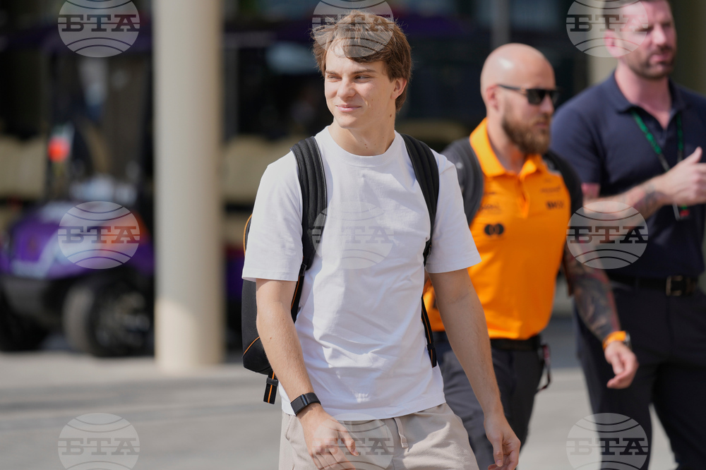 Abu Dhabi F1 GP Auto Racing