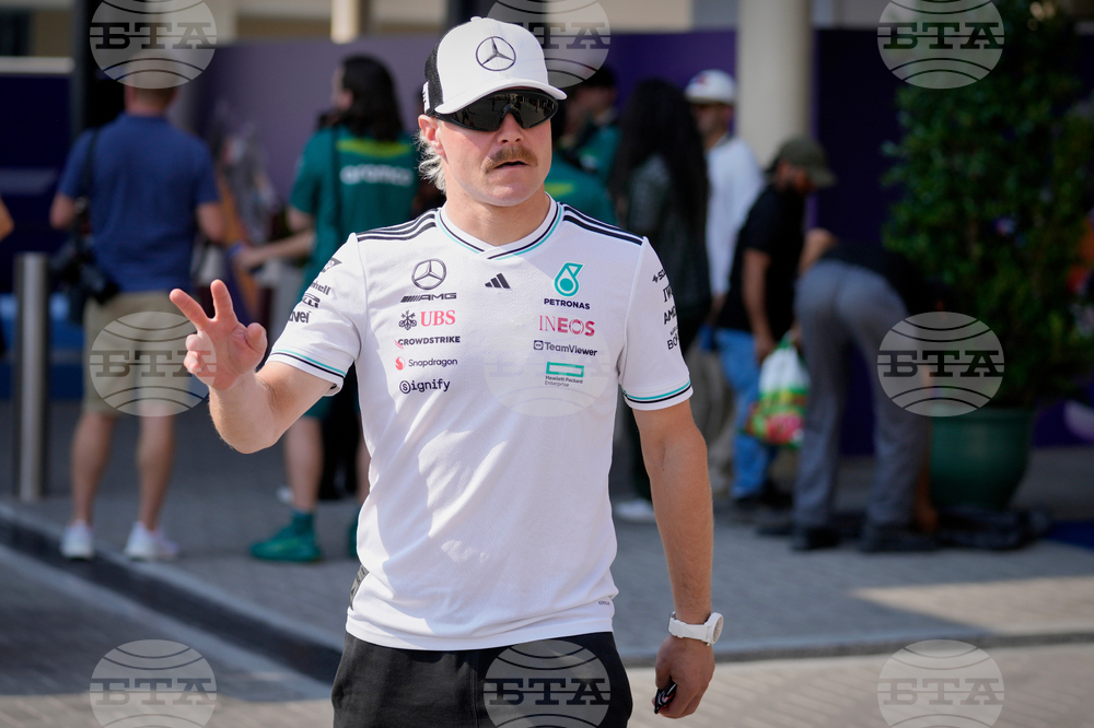 Abu Dhabi F1 GP Auto Racing