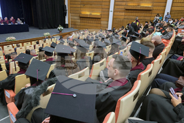 Университет по архитектура строителство и геодезия - студенти - дипломиране