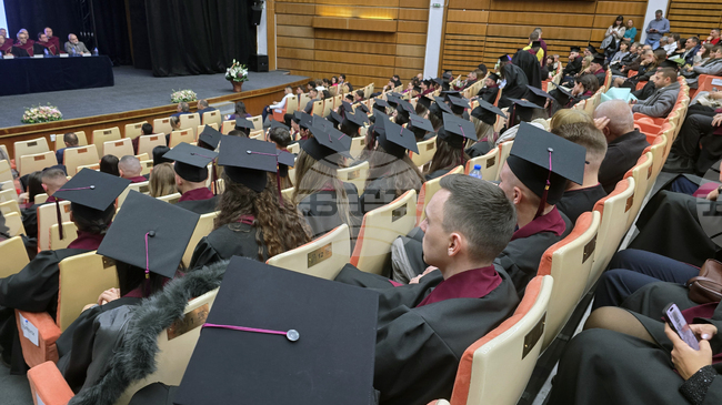 Дипломираха се 170 абсолвенти от випуск 2025 на УАСГ