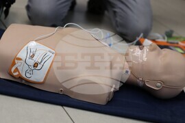 Благоевград - пресконференция - автоматични дефибрилатори - кампания