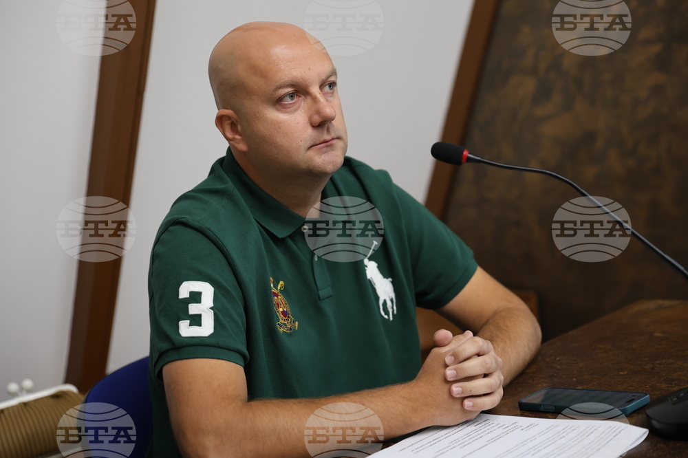 Благоевград - пресконференция - автоматични дефибрилатори - кампания