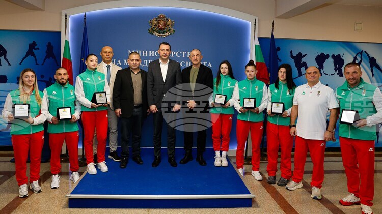 Sports Minister Honours Medallists from Sambo World Championships