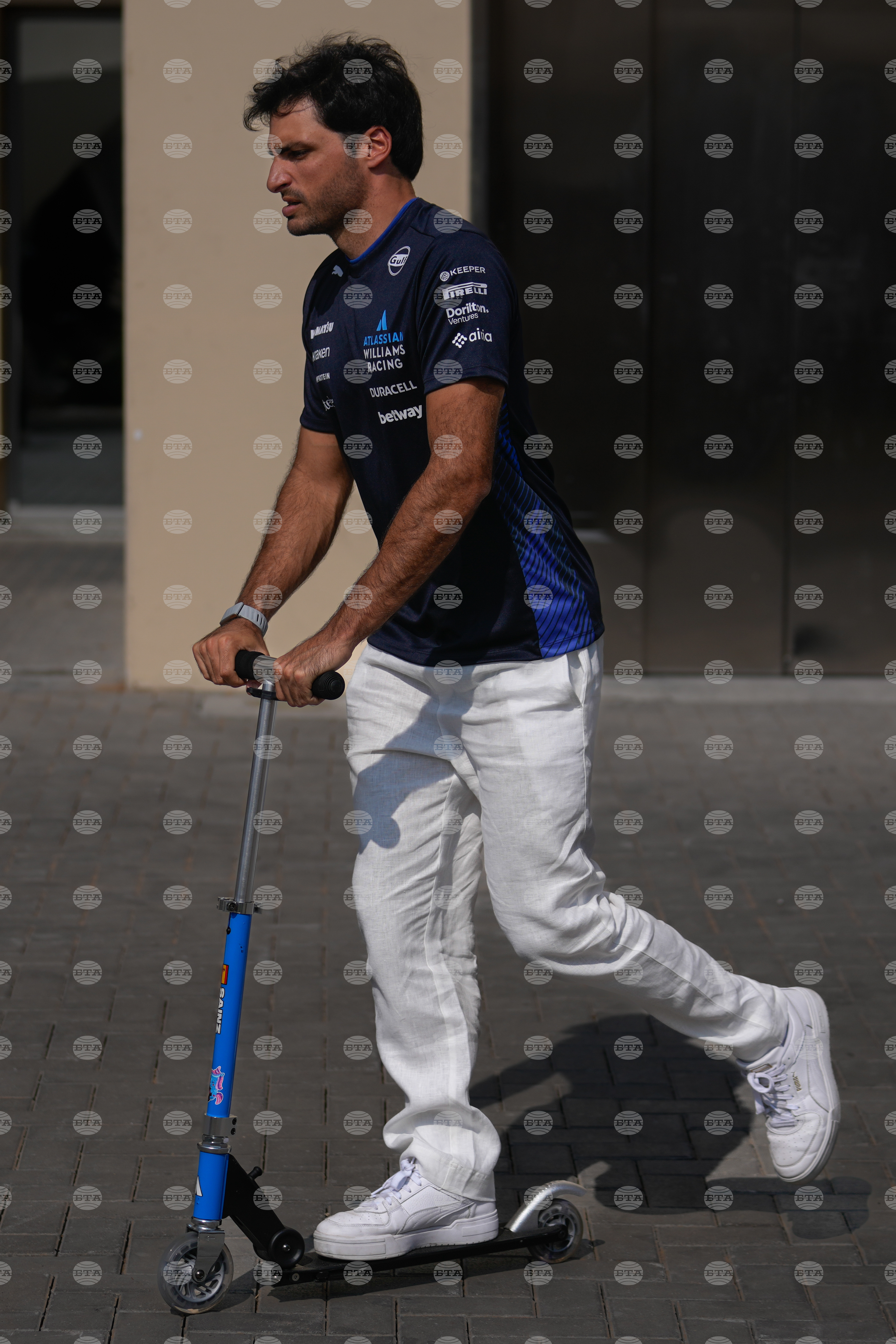 Abu Dhabi F1 GP Auto Racing