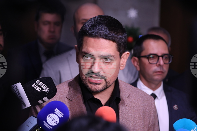 МЕЧ ще подкрепи вота на недоверие към кабинета "Желязков"