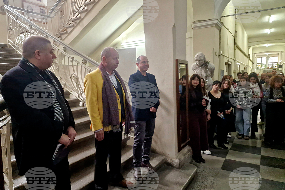 Велико Търново - университет - награждаване на студенти