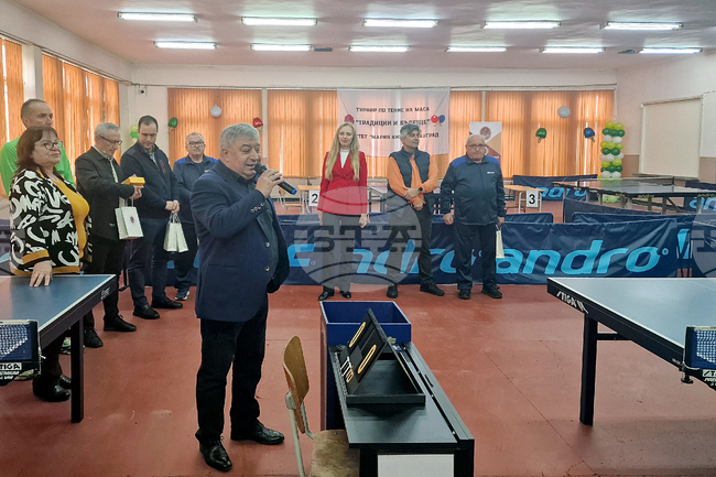 Близо 90 състезатели от училища в област Разград участват в турнир по тенис на маса „Традиции и бъдеще“ 