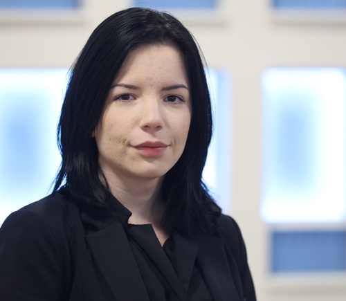 Калина Попова