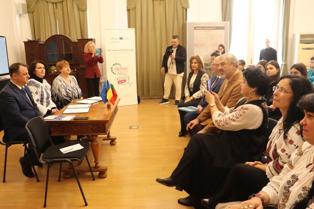 ОА Русе: Най-старите училища от Русе и Гюргево се побратимиха