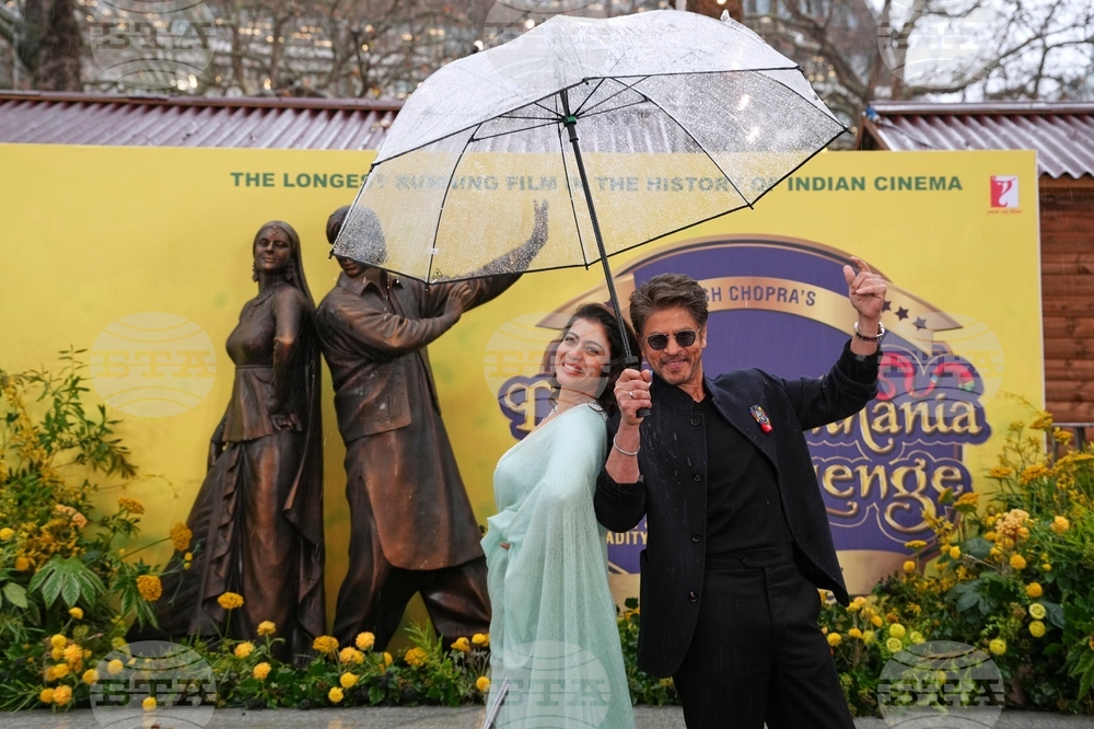 Britain Dilwale Dulhania Le Jayenge Statue Unveiling