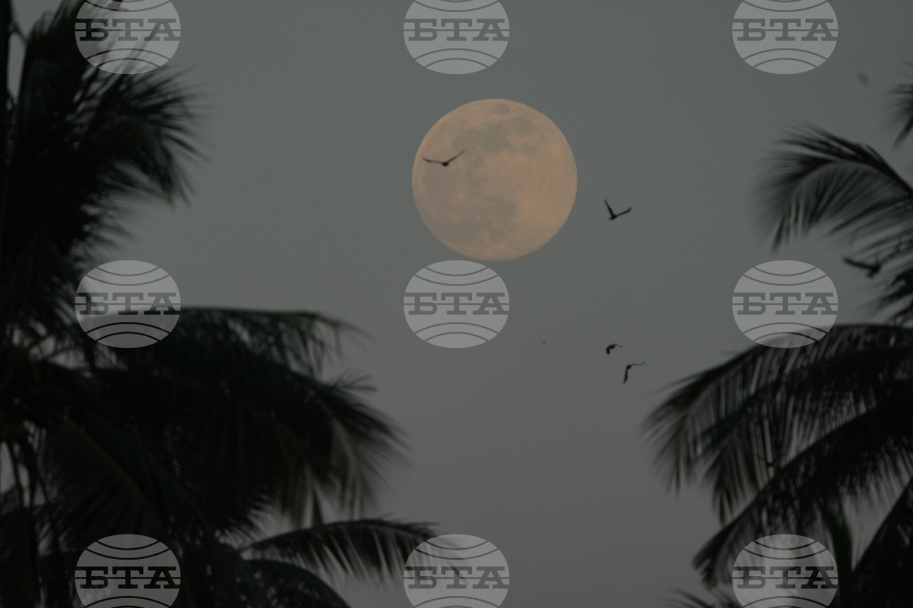 Myanmar Supermoon