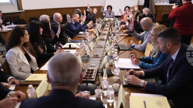 Земеделската комисия прие на първо четене законопроект за отпадане на изискването за някои земеделски работници да имат най-малко средно образование