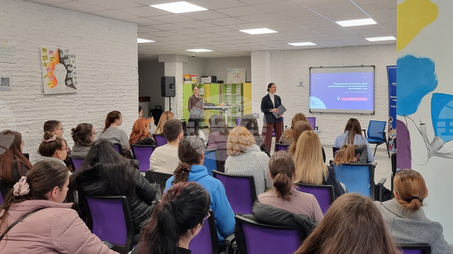 „Предизвикателства пред доброволците и организациите, работещи с тях“ бе темата на форум-дискусия в Пловдив 