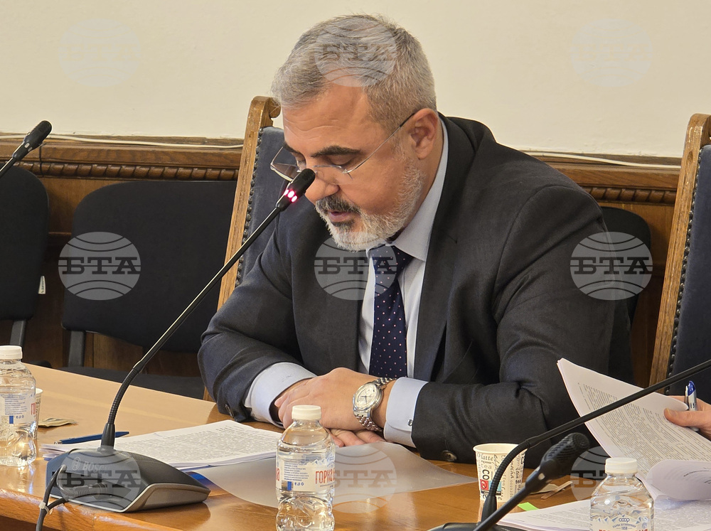 Транспортната комисия в НС прие на първо четене Законопроект за изменение и допълнение на Закона за железопътния транспорт 