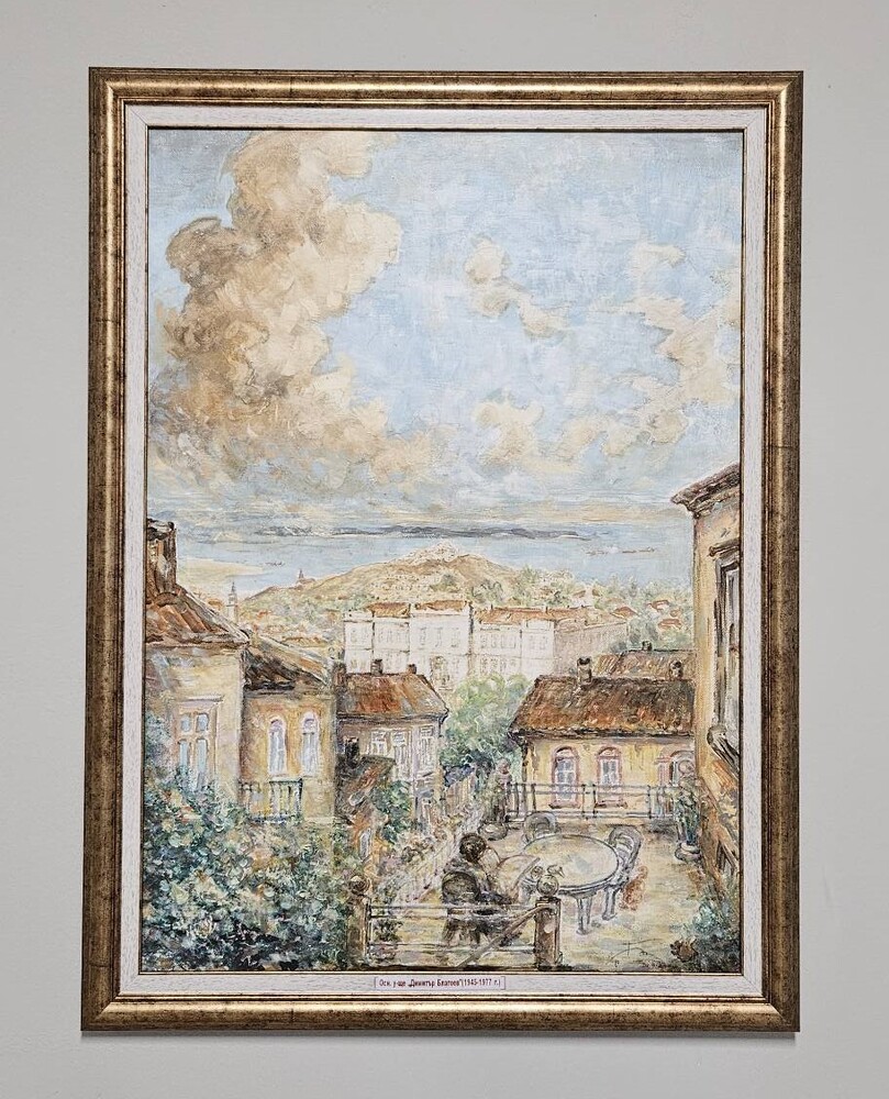 Художник от Свищов дари картина на родното си училище “Димитър Благоев“ 