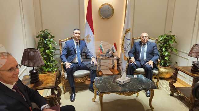 Египет е ключов и стратегически партньор на България в региона на Близкия изток и Северна Африка, заяви министър Петър Дилов в Кайро