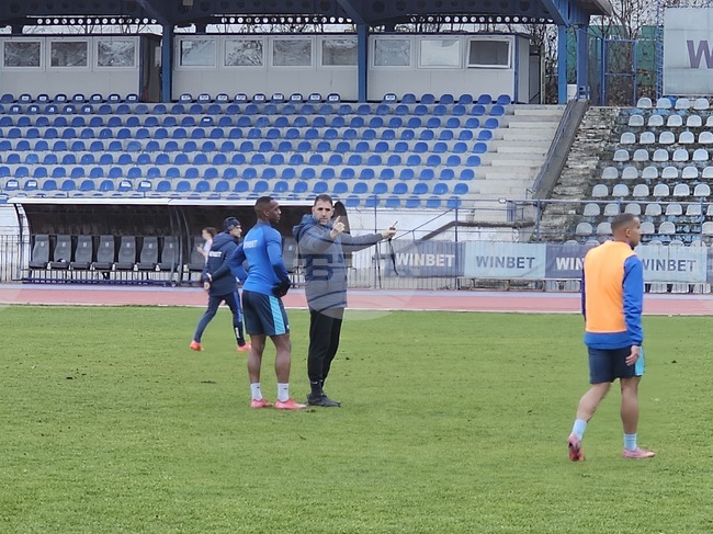 Очаква ни дерби с Локомотив в Горна Оряховица, но аз вярвам, че сме по-добрия отбор, каза за БТА старши треньорът на Дунав Георги Чиликов