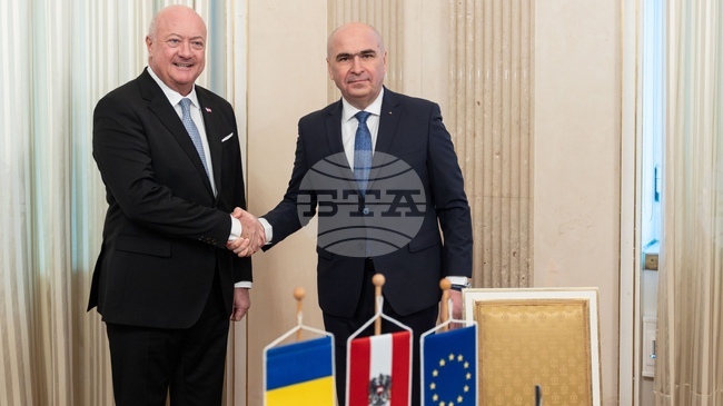 Австрия подкрепя присъединяването на Румъния към ОИСР, заяви австрийският канцлер Кристиан Щокер на среща с румънския премиер Илие Боложан