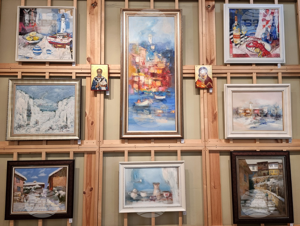 Варна - галерия „Арт Маркони” - сборна изложба „Извисяване“