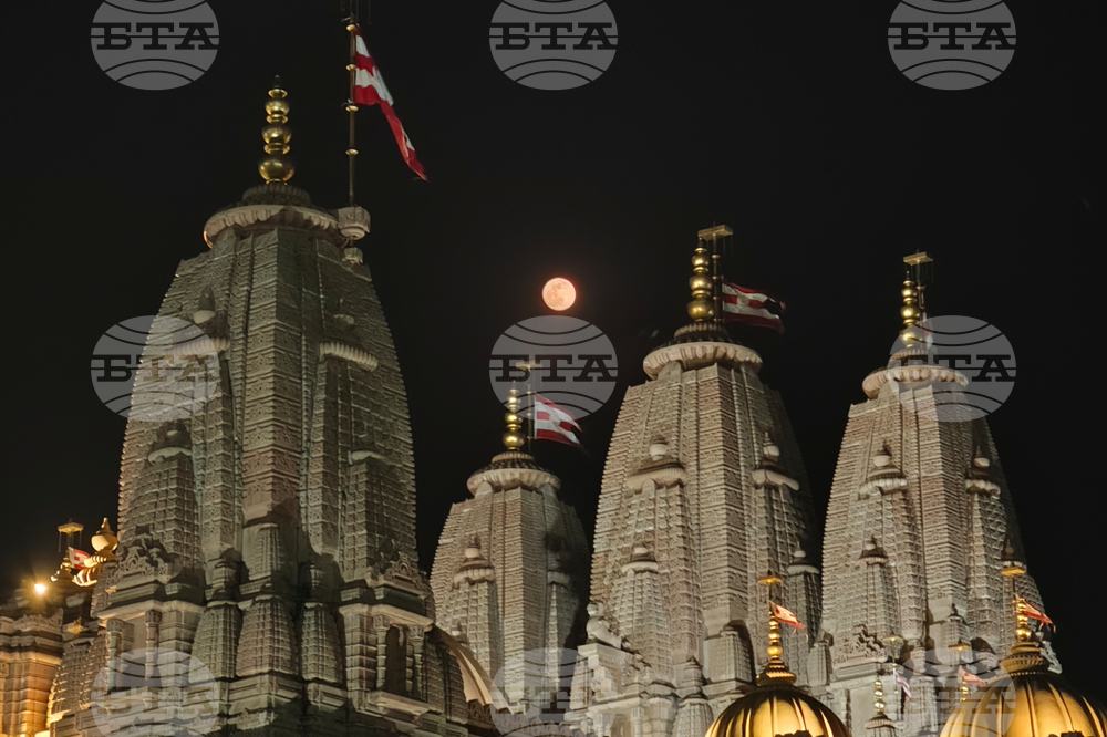 India Supermoon