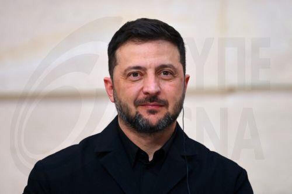 КНА: Украинският президент Володимир Зеленски посрещна кипърския си колега Никос Христодулидис в Киев