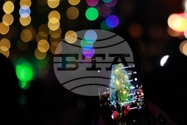 Русе - коледна елха - празнични светлини