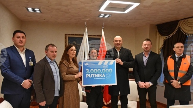 МИНА: Летищата на Черна гора поставиха рекорд от три милиона пътници за една година