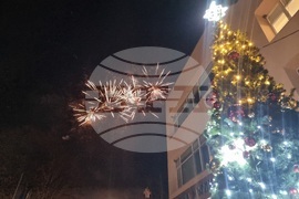 Мъглиж - коледна елха - празнични светлини