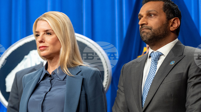 ФБР осуети заговор за бомбени атентати в Калифорния, съобщи главният прокурор на САЩ Пам Бонди