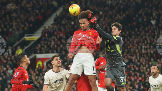 Рома води преговори с Манчестър Юнайтед за наема на Зиркзее