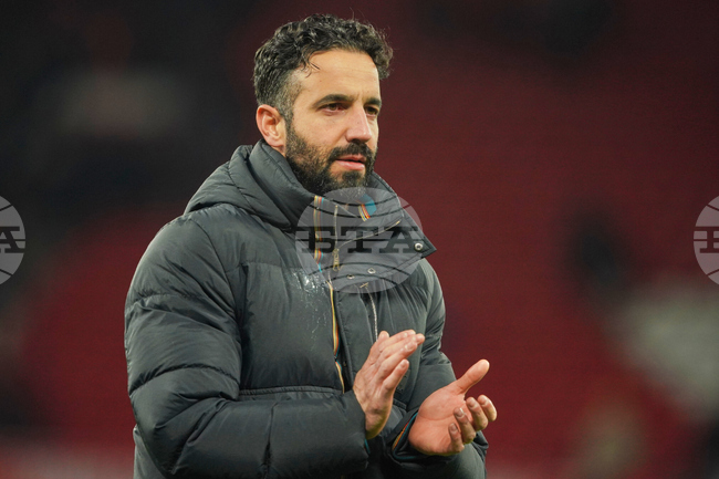 Мениджърът на Манчестър Юнайтед Рубен Аморим приема критиките, отправени към него от бившите играчи на клуба