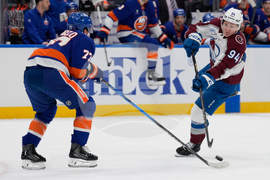 Avalanche Islanders Hockey