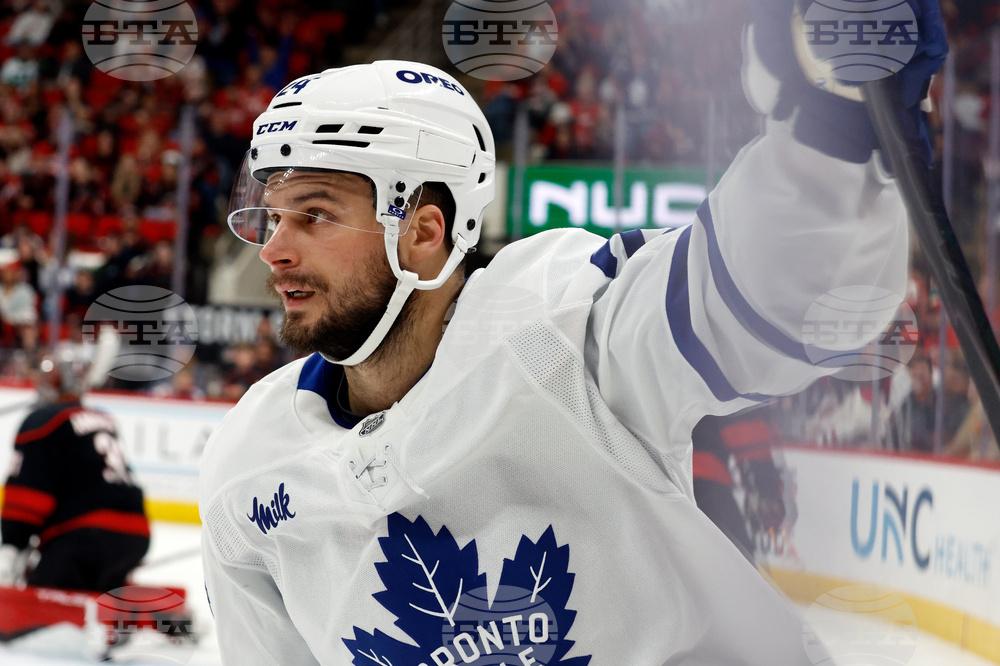 Maple Leafs Hurricanes Hockey