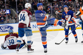 APTOPIX Avalanche Islanders Hockey