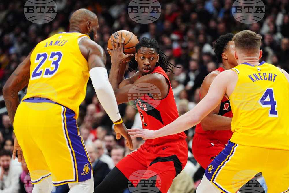 Lakers Raptors Basketball