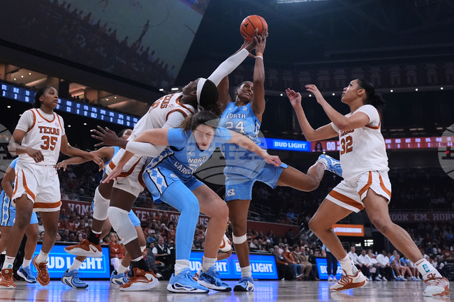 APTOPIX North Carolina Texas Basketball