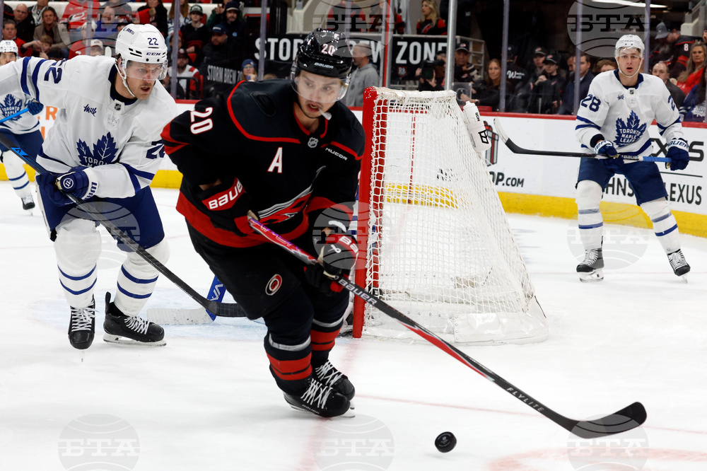 Maple Leafs Hurricanes Hockey