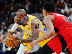 Lakers Raptors Basketball