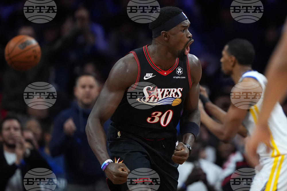 Warriors 76ers Basketball