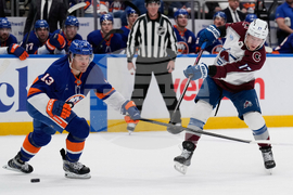 Avalanche Islanders Hockey